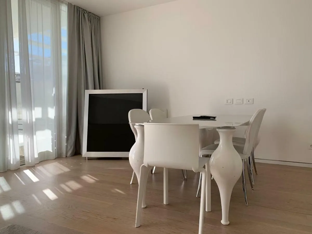 Appartamento The Beach House By Richard Meier Hotel Lido di Jesolo Italia